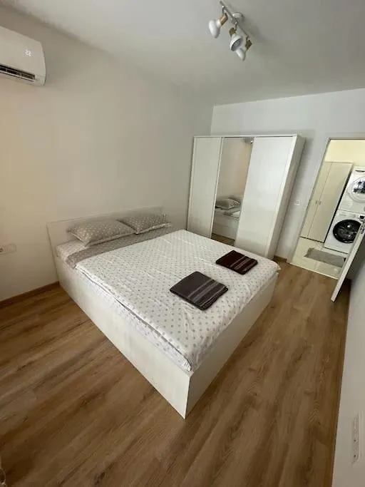 Двустаен Апартамент За Двама. Burgas City
